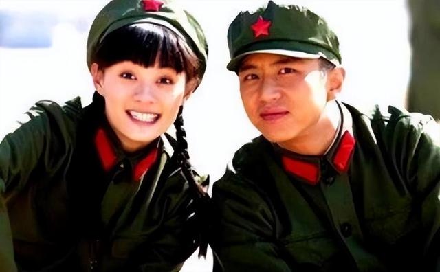 原来邓超的亲生父亲不一般,怪不得孙俪铁了心嫁他