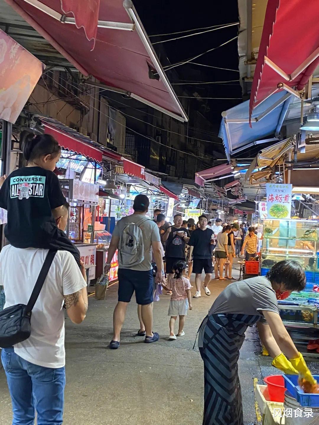 中国最好吃的美食街在哪？经过评选，这10个地方上榜，您扫过几条