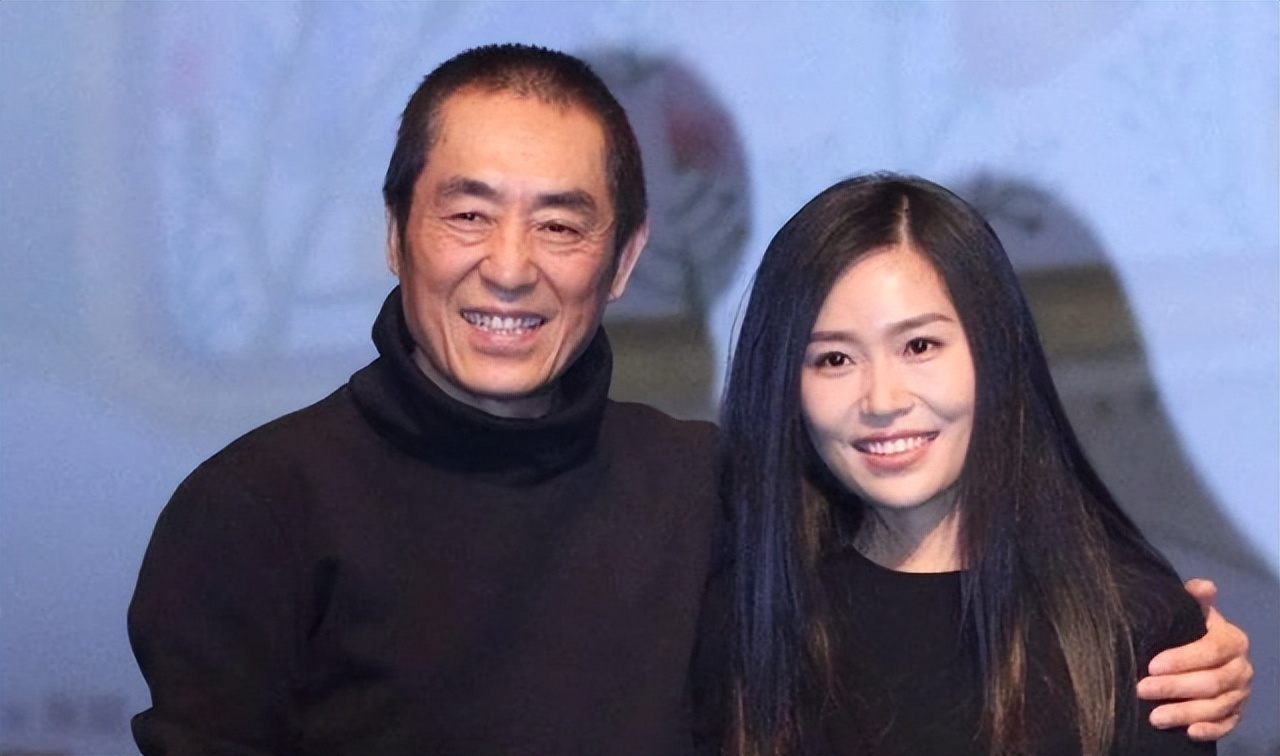 原形毕露!狐狸老了才是“老狐狸”,73岁张艺谋“小心思”太多