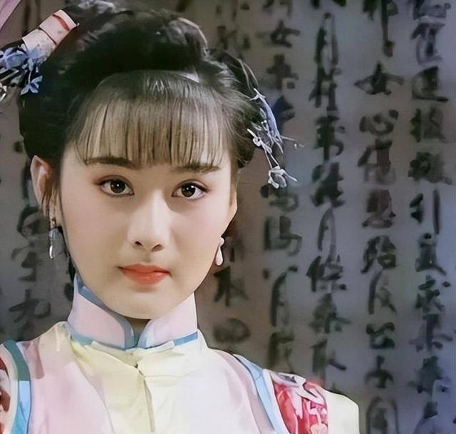 年轻时美的惊为天人,然而花期却很短,颜值很快就坍塌的4位女星