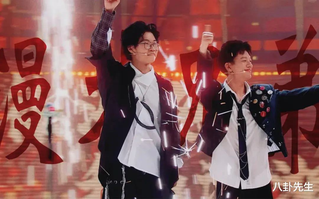 春晚节目看点：薛之谦成唯一独唱男星，8位参加彩排明星被淘汰