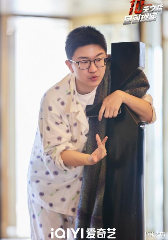 《十天》开撕，张大大王鹤润抱团孤立李雪琴，张宥浩做法显露人品