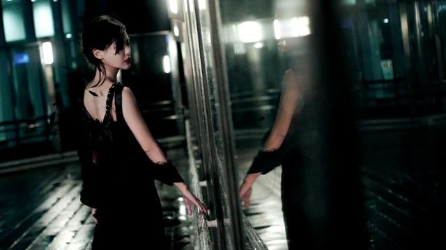 辛芷蕾,暗黑系大女主,酷飒女王降临