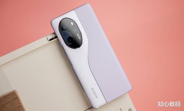 12GB+256GB跌价1230元,堪称行业“搅局者”,捡漏时机到了