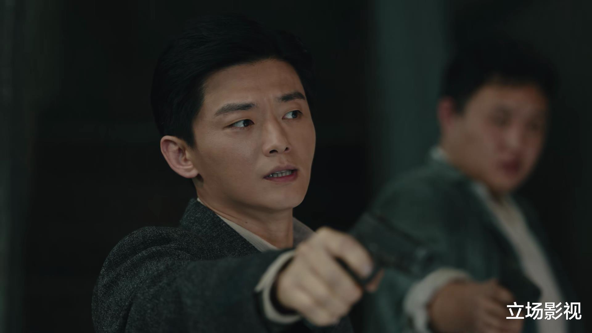 《暗夜与黎明》38集大结局引热议，郑兰亭到死都不知道，他到底死在了谁手上