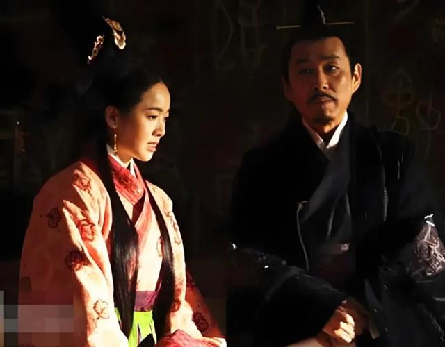 左小青:艺术体操冠军,进演艺圈被批风流成性,后嫁大20岁富商