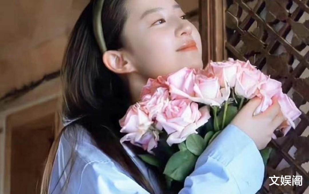 神仙姐姐新剧即将播出!职场情场都是历练,江湖地位已经稳固