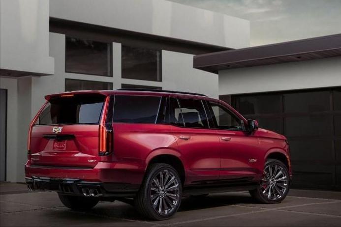 标配55英寸大屏，2025款凯迪拉克Escalade北美亮相