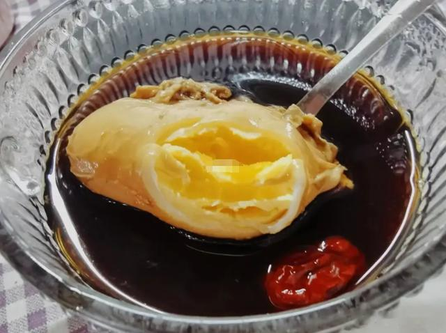 女人更年期,常喝这4样,保护子宫,滋润卵巢,脸色更好看