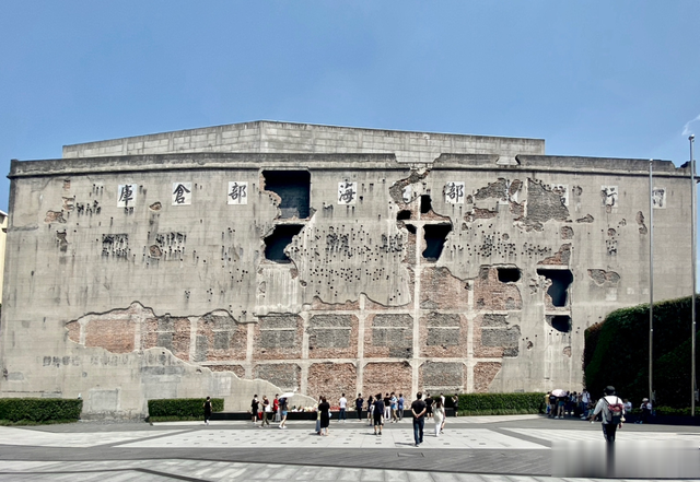 给近十年最好的5部战争片排个名：《战狼2》垫底，第1名没争议