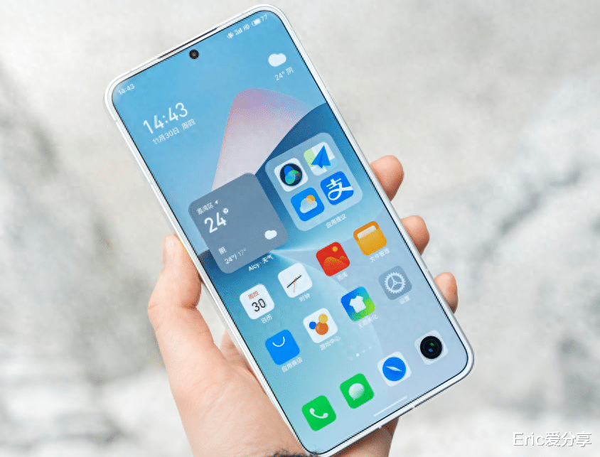 9月最值得买的直屏机,骁龙8gen3+2亿像素+超声波指纹,仅2713元