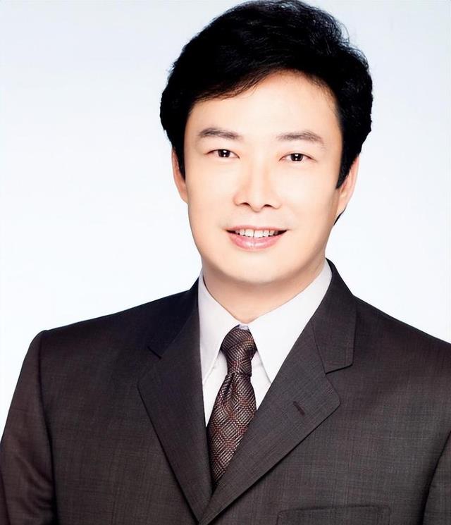 “痴情王子”费玉清：曾为初恋终生未娶，最后与56岁闺蜜相伴终