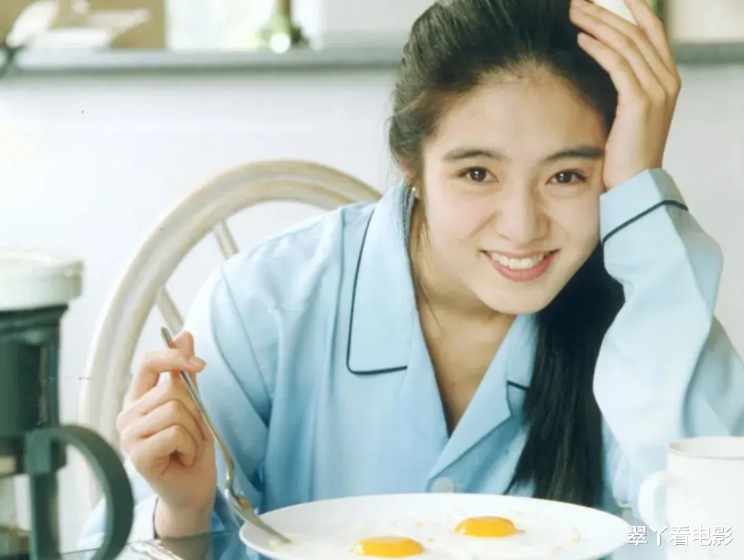 拒绝金城武,不要吴奇隆,嫁个假富豪赔光身家,她却说很幸福