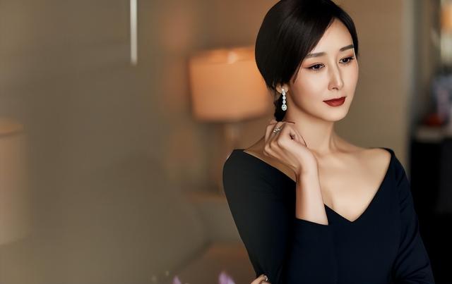 胡静!高小琴确实有骄傲的资本。