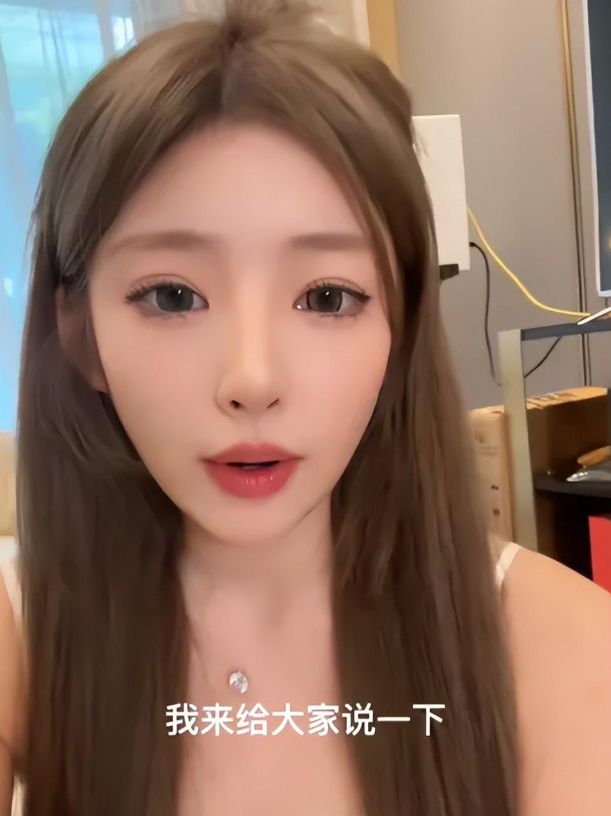 黄一鸣让娃喊“爸爸”，用四根葱遮住脸，真是玩出炒作新高度了！