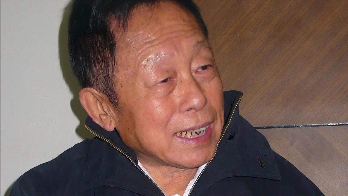 春晚至今后悔邀请她，捧了个“白眼狼”，导演：当时我都不想活了