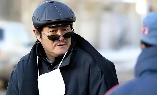 关婷娜：和赵本山绯闻不断，41岁仍单身，郭德纲：有心胸