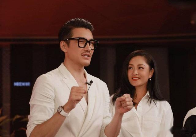 从19岁起接连5个男人，53岁还没有玩够，“风流名模”瞿颖现形记