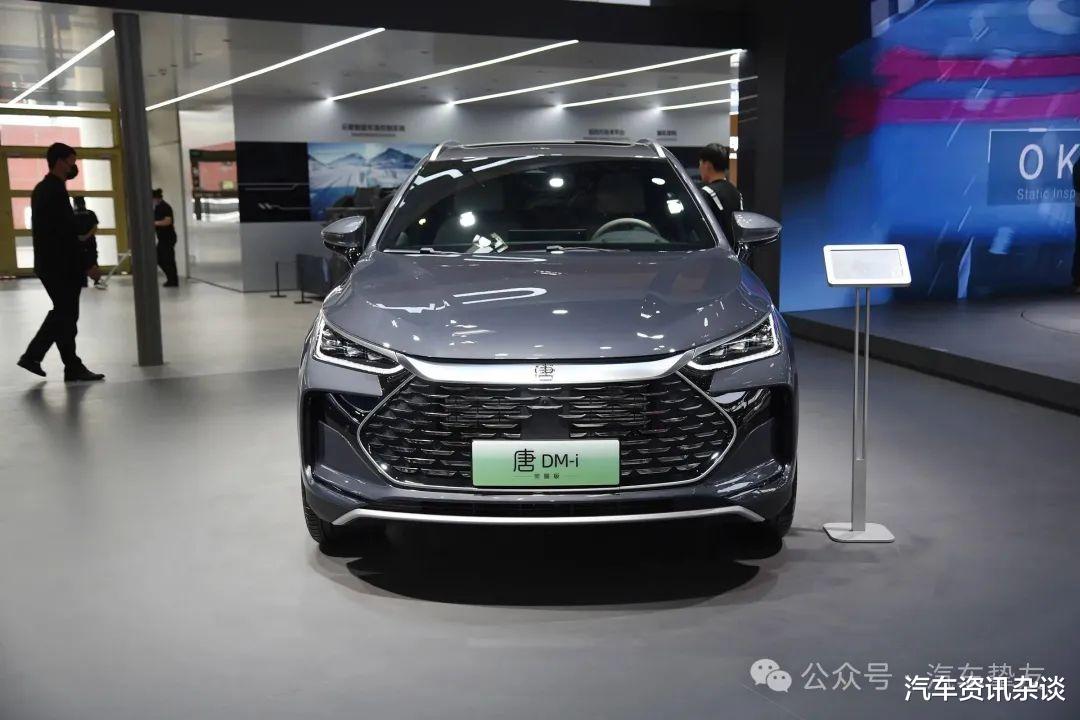 比亚迪唐智驾版震撼登场，全系标配“天神之眼”，售价17.98万起！