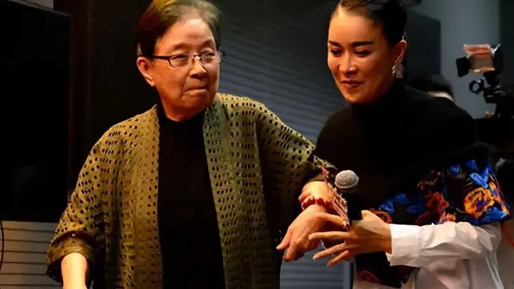 作曲家谷建芬:那英虽然是我的徒弟,但面对刀郎我也问心无愧!