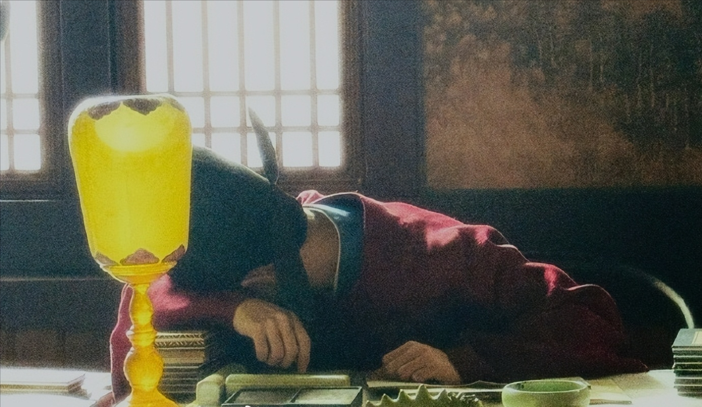 《藏海传》今日杀青，肖战发文祝贺：以身为棋，以已入局