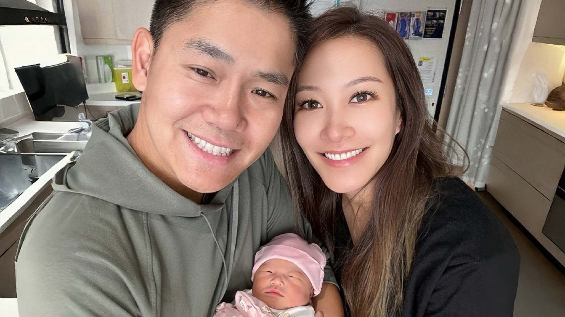 恭喜！TVB前人气女星宣布生女，因站错队遭封杀事业尽毁