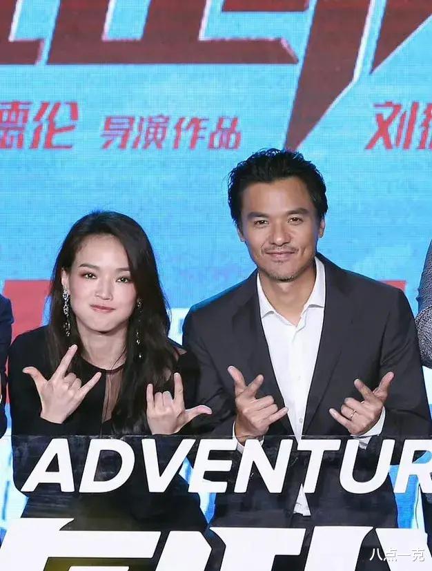 冯德伦用纸戒指求婚舒淇，具俊晔为大S画了婚戒，两者区别在哪？