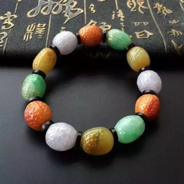 为什么翡翠手串一定要是18颗？