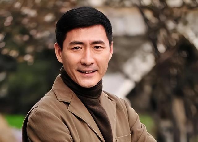 一路走好！戏没拍完就离世的9位明星艺人，多人死因成谜