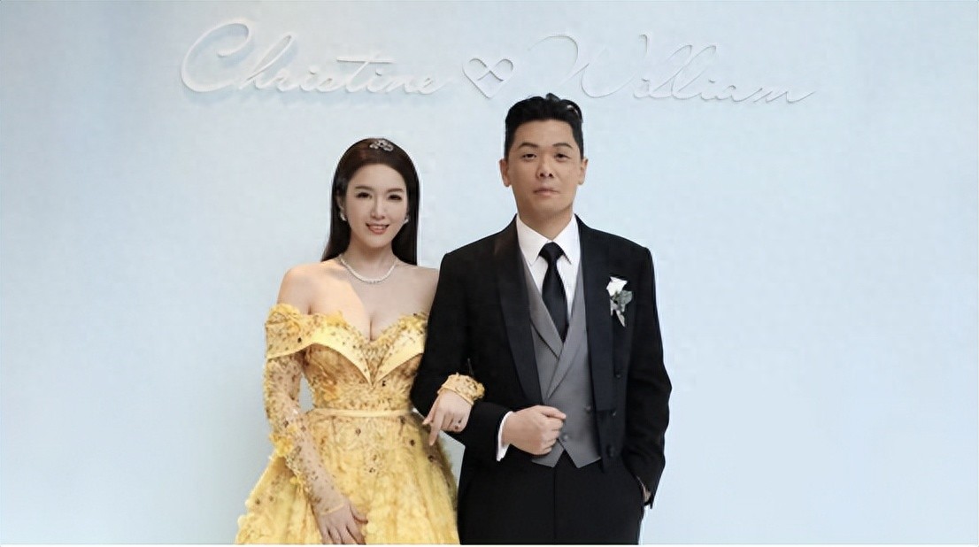 苟芸慧婚变实锤?摘婚戒搬爱巢后首度回应离婚传闻