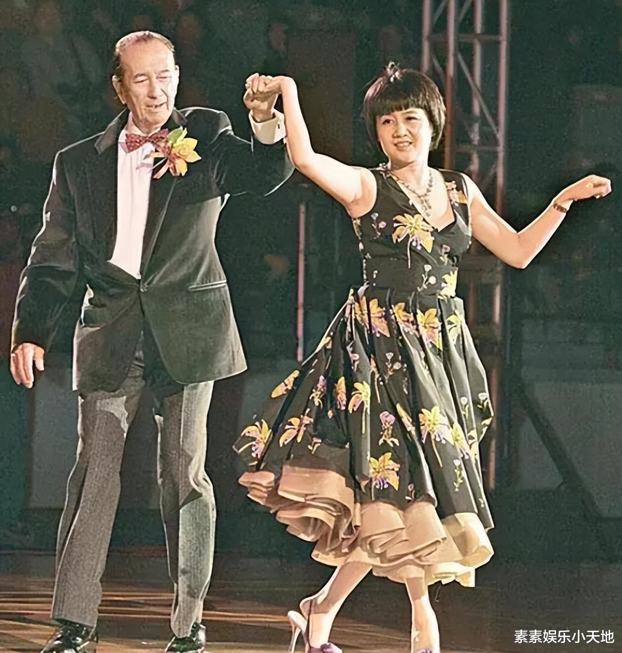 何鸿燊梁安琪昔日跳舞画面：舞姿优美灵动，四太像只飞舞的蝴蝶