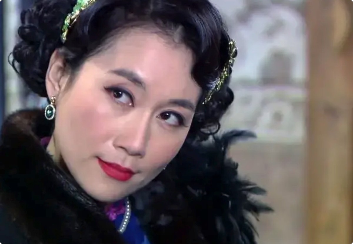 这一次,将50岁王艳的尴尬境况,展现得淋漓尽致