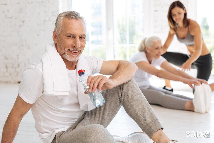 得了癌症只能等死？辟谣：癌症是慢性病，有3种人或能长期生存