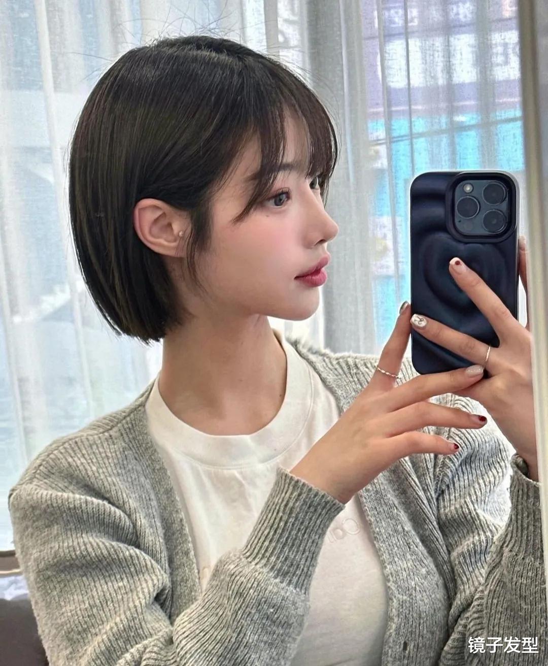 女发别乱剪，最减龄还是学生波波头，越剪越显小