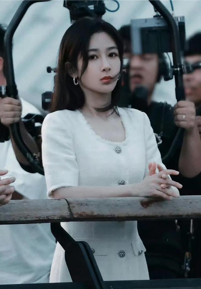 《承欢记》热播在即,杨紫领衔,播放量能否突破3000万大关?