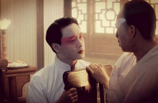 张国荣为什么自杀?时隔二十一年，马未都终于说出实情:他被抛弃了