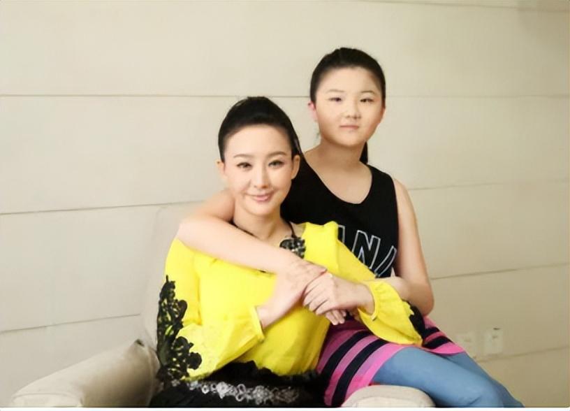 买红妹生1儿1女后被抛弃,离婚14年后,她的报复让孙楠有苦难言