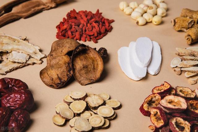 柴胡舒肝丸搭配散尽一身结节，囊肿、息肉、肌瘤、增生包块皆可用