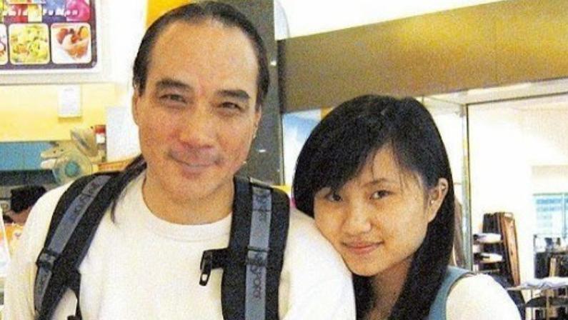 徐少强去世，小30岁太太伤心过度突发心脏病猝逝，子女发文悼念