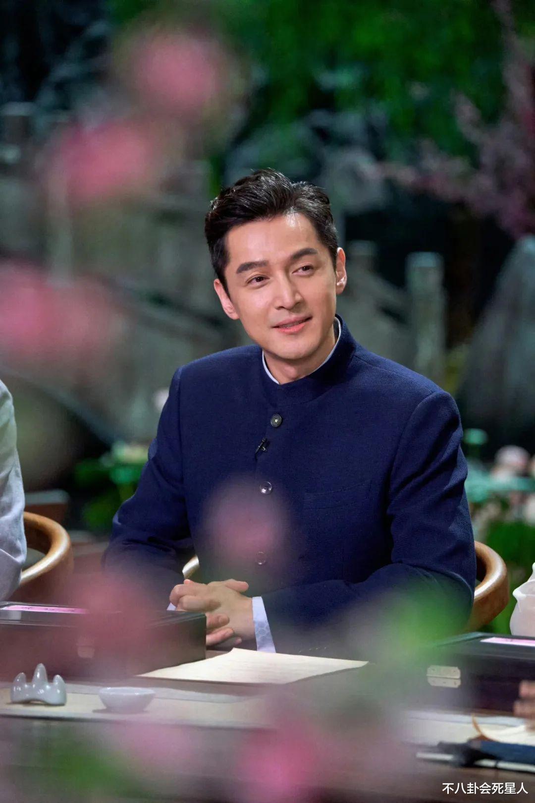 同样是娶素人老婆,把胡歌与任嘉伦放一起看,差别怎么这么大?