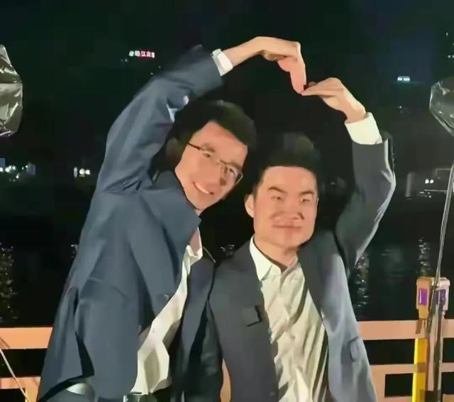 俞敏洪带团队团建,三人未参加真因令人无奈,网友评论引热议