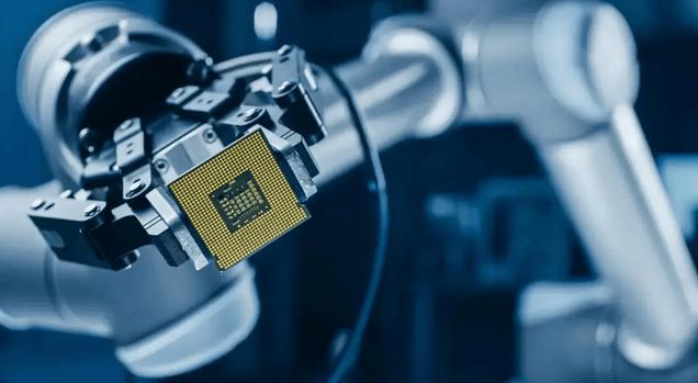 《纽约时报》发布紧急新闻:中国正准备倾销成熟芯片