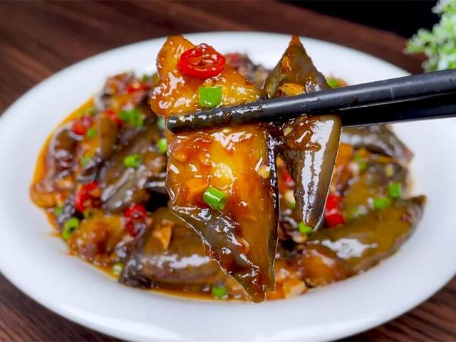 立夏将至,建议少吃虾和豆腐,多吃4样蔬菜,养阳散寒,平安入夏