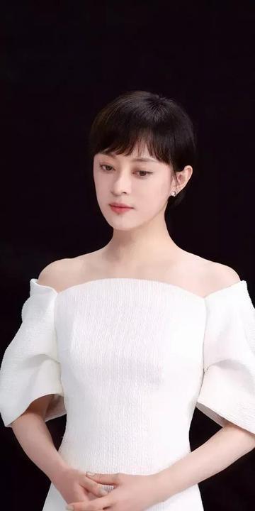 事实证明，42岁孙俪如今的处境，证实了张艺谋当年所讲的话没错！