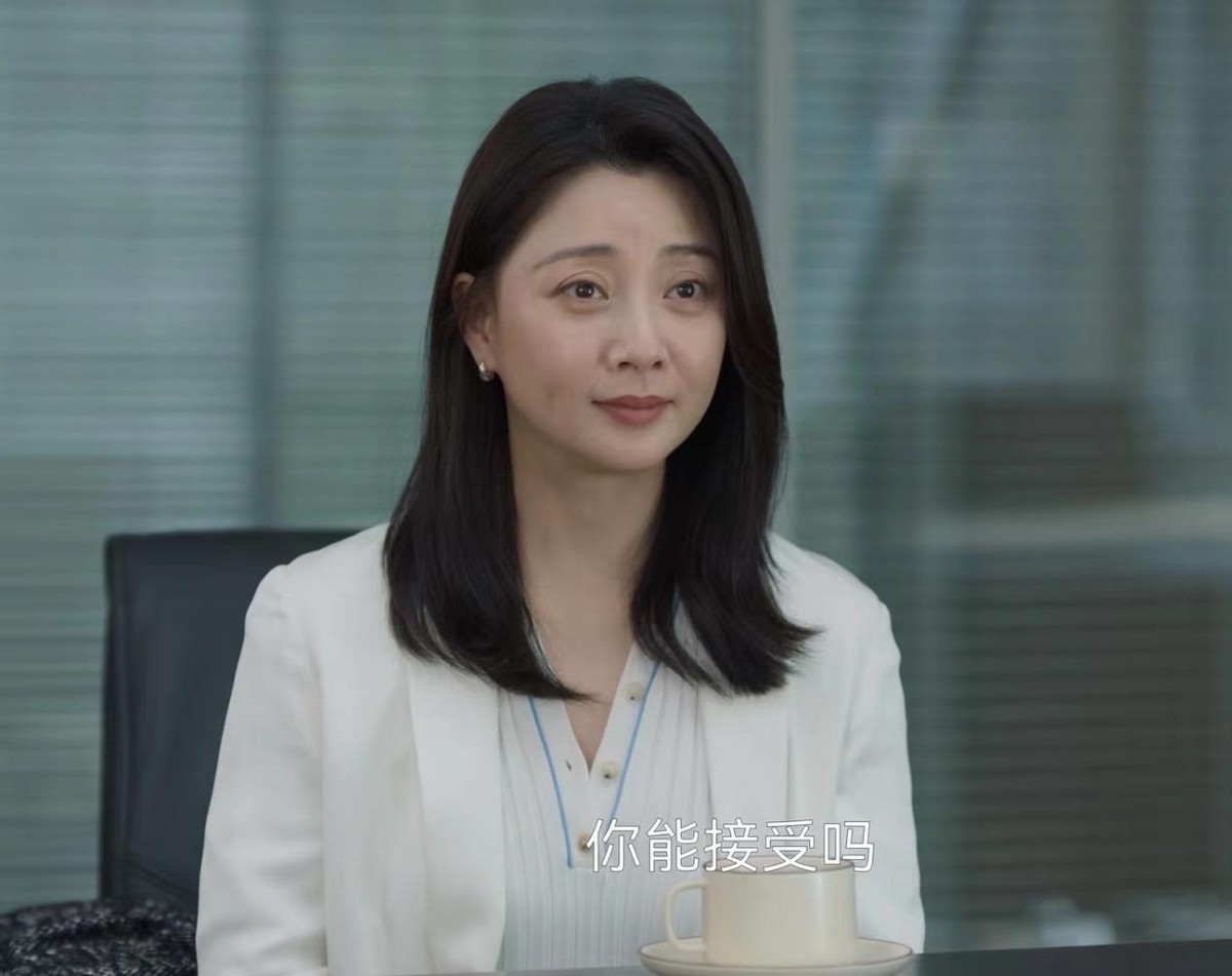 央视《凡人歌》开播,殷桃老了,女二号、女三号颜值惊艳