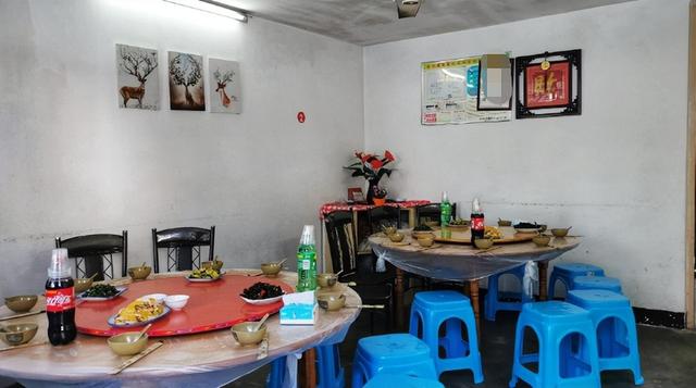 一年卖80亿，都知道13元一瓶老村长是酒精酒，为啥还那么多人喝？