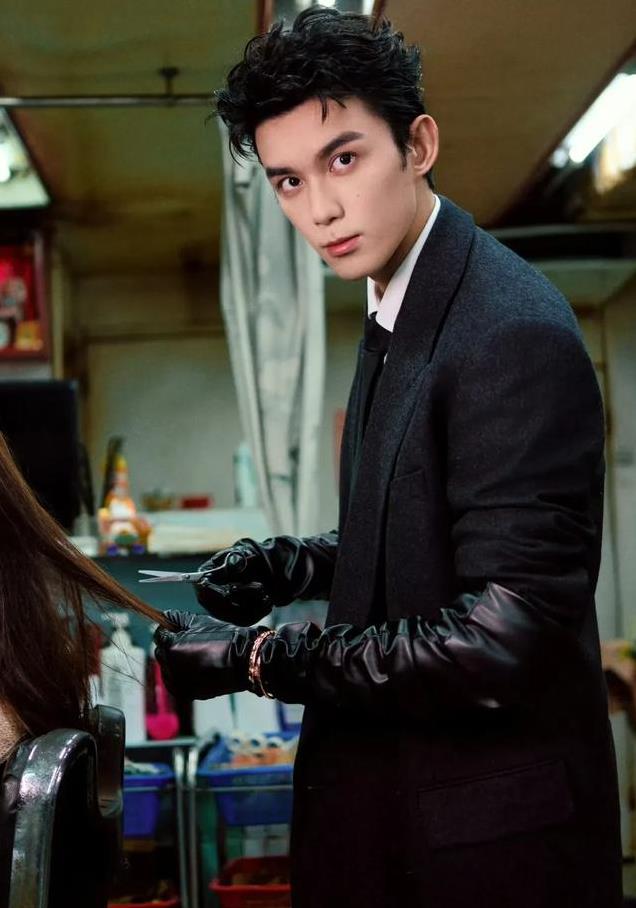 身高180以上的美男出炉，瑞风眼帅哥登顶，林更新16于适14李现10