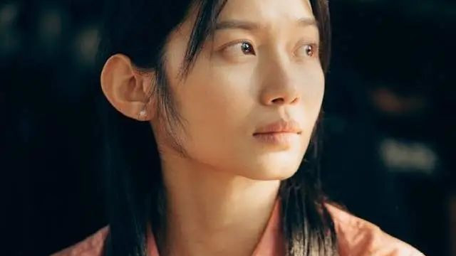 魏瑾|从《创造101》到《猎冰》，29岁的她和张颂文搭戏一点也不怯场