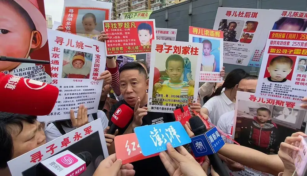 首谈孙卓认亲回归后融入并不顺利！孙悦透露弟弟低沉很长一段时间