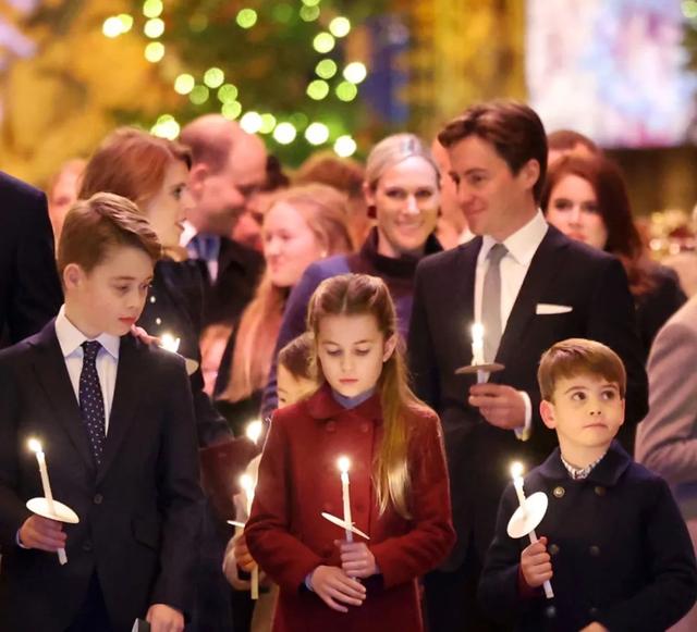 凯特王妃时隔又一月亮相,与家人去教堂做礼拜,状态大好了